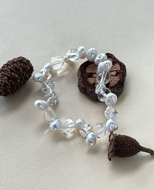Dewdrop Crystal Bracelet