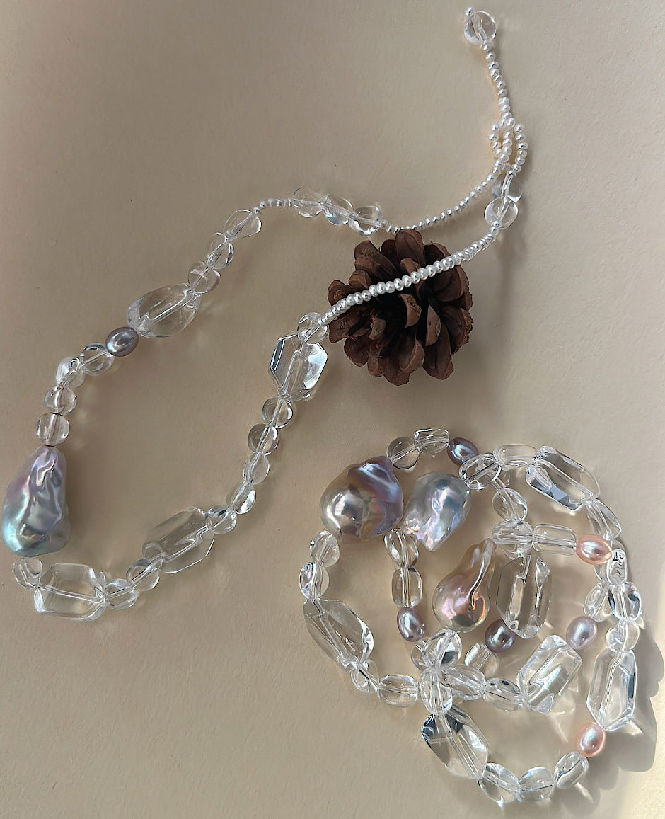 Floating Sugar Baroque Necklace
