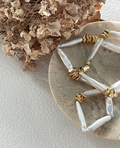 Gold Baroque Link Necklace