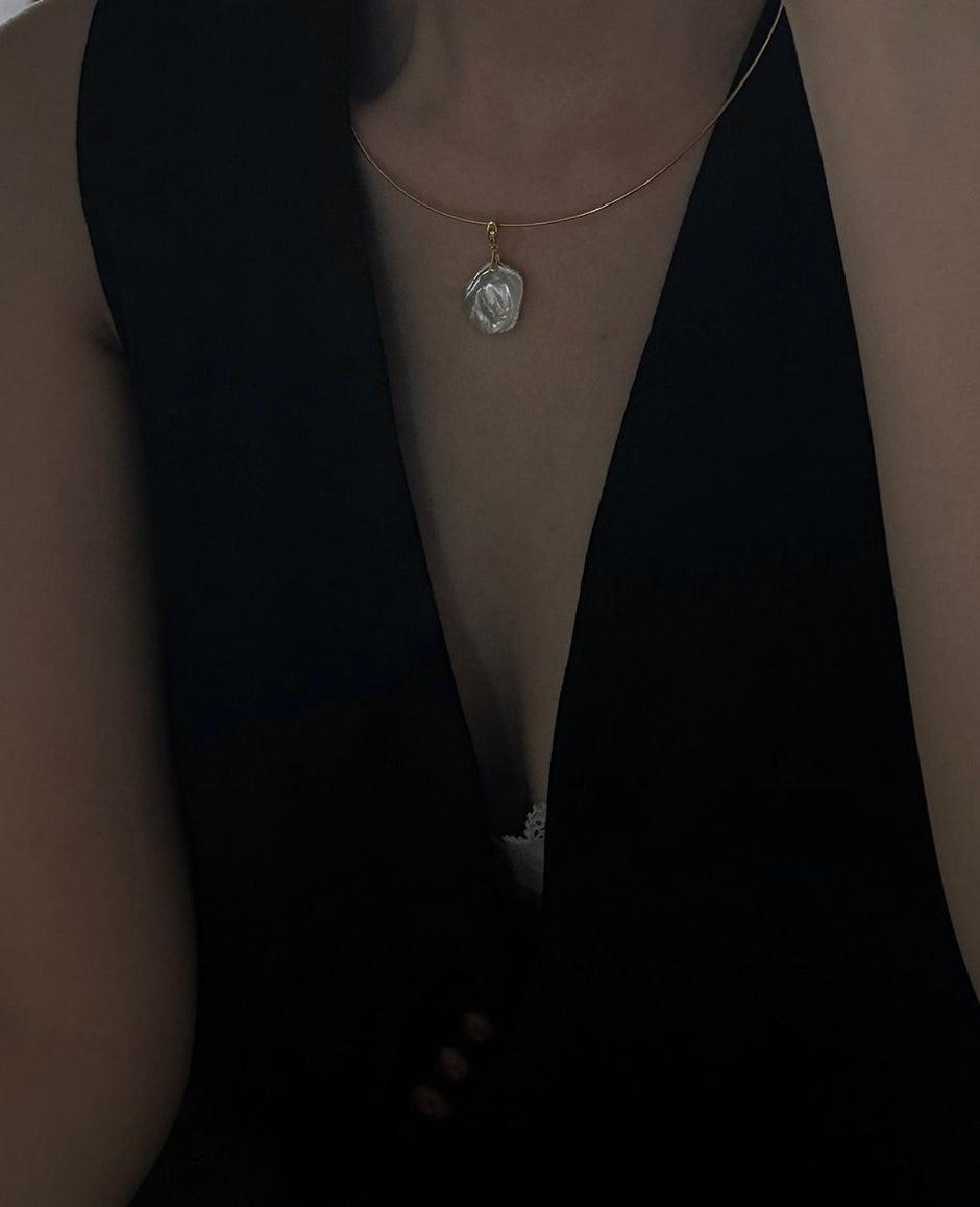 Golden Petal Choker Necklace