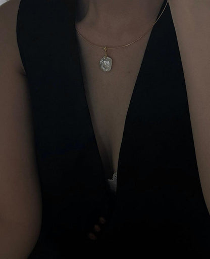 Golden Petal Choker Necklace