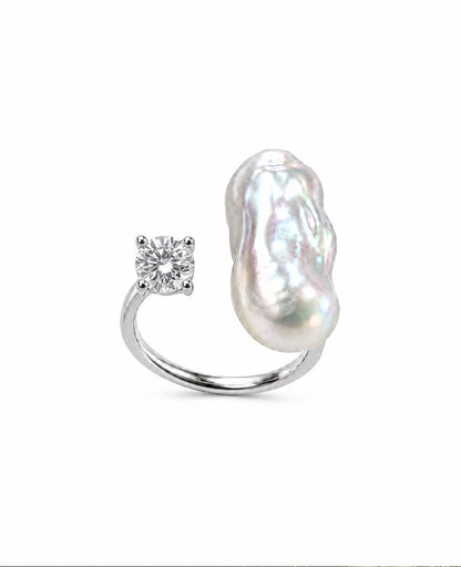 Luna Baroque Pearl Ring