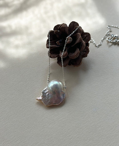 Misty Pearl Silver Necklace