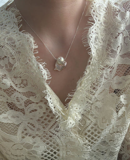 Misty Pearl Silver Necklace