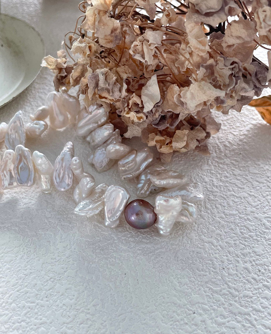 Sunlit Daisy Pearl Bracelet