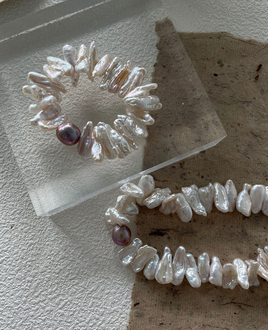 Sunlit Daisy Pearl Bracelet